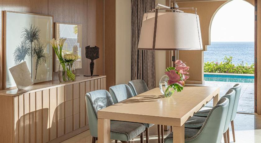 Image of Imperial King Suite with Pool 5