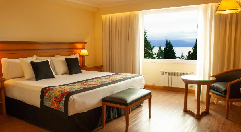 Image of Superior Lake Double Room 0