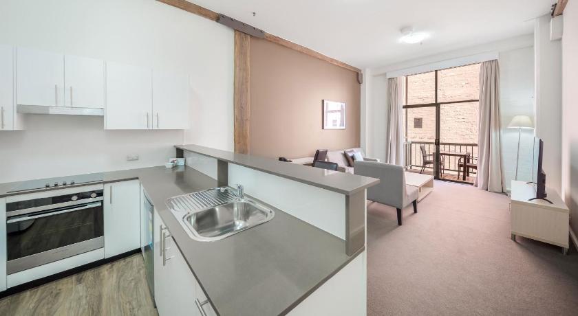 صورة شقة من غرفة واحدة (One Bedroom Apartment) 1