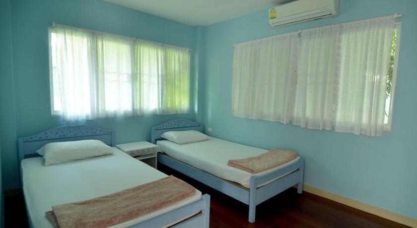 Image of Two-Bedroom Bungalow 7