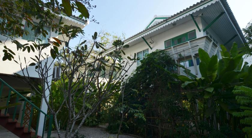 Image of Two-Bedroom Bungalow 8