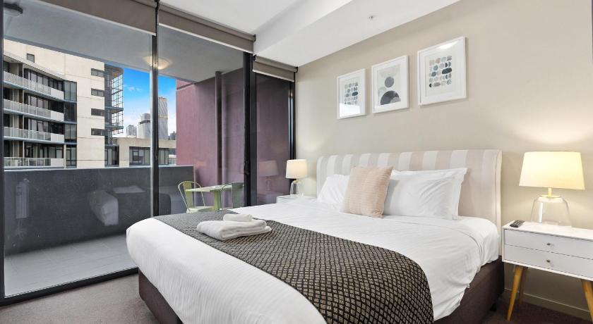 Image of NewQuay Two-Bedroom, Two-Bathroom Apartment with View 13