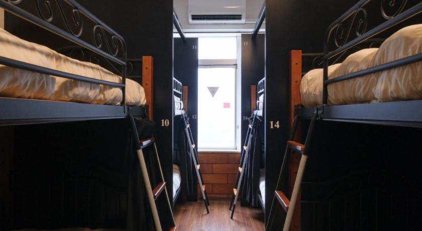 Image of Mixed Dorm 0