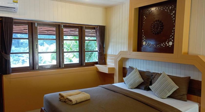 Image of Double Room with Mountain View 10
