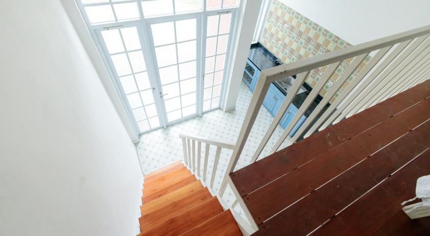 Urbanview Blessing Residence Surabaya by RedDoorz - image 12