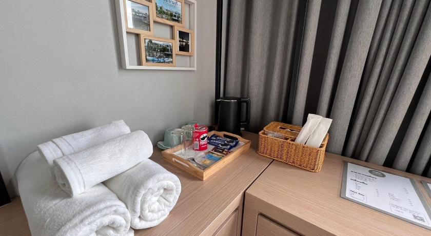 Image of Double Room with Private Bathroom 10