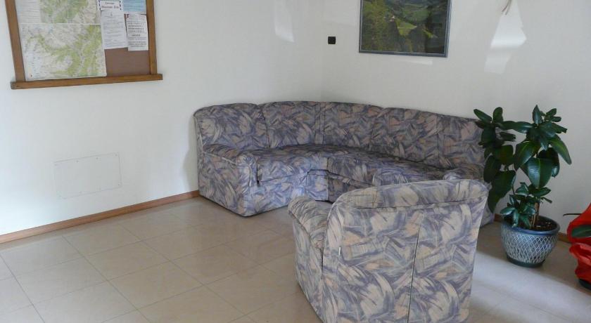 Hotel Denny