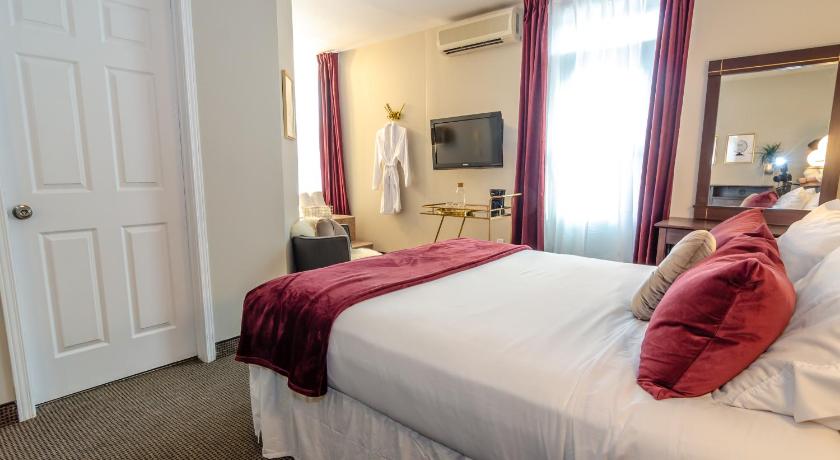 Image of Queen Room with Spa Bath 8