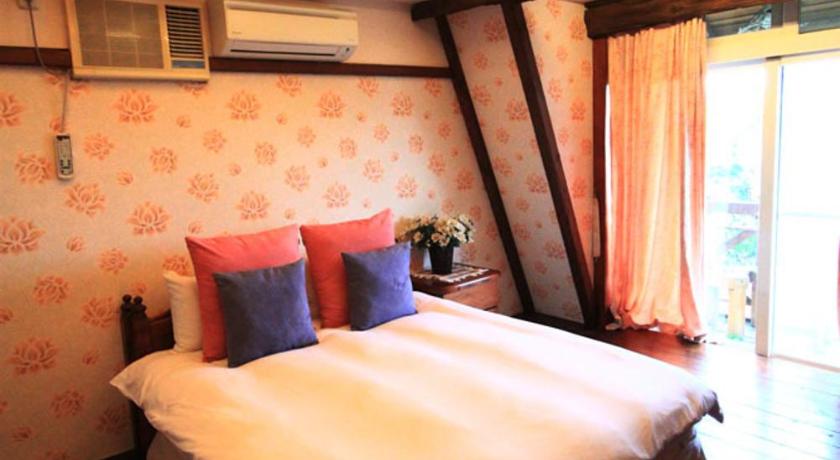 Image of Deluxe Double Room 0