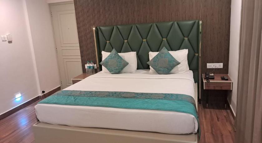Image of Superior Room 1
