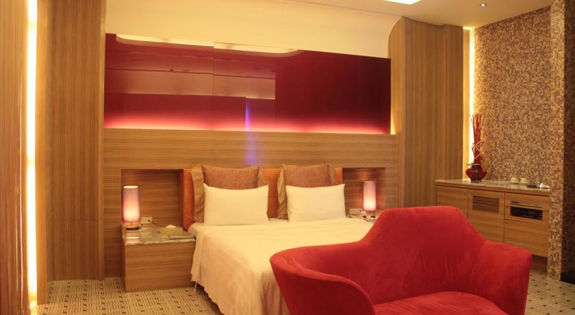Image of Deluxe Room Double 4