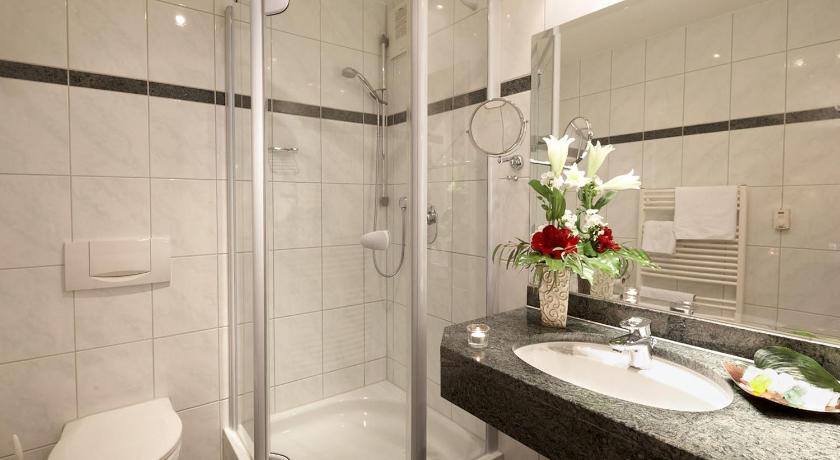 Hotel Ochsen photo