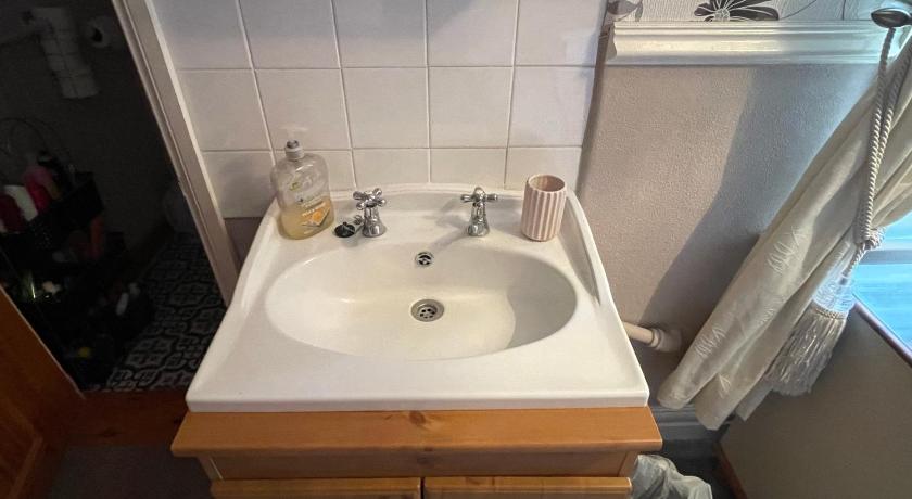 Image of Large Double Room 12