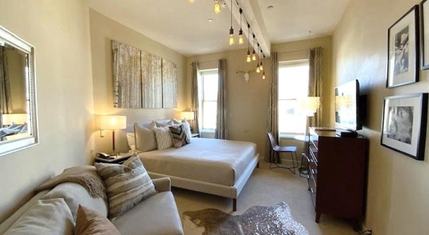 아스펜 (CO) Independence Square 304, Stylish Hotel Room with Downtown Views & Great Location 2성급 숙소 스위트룸