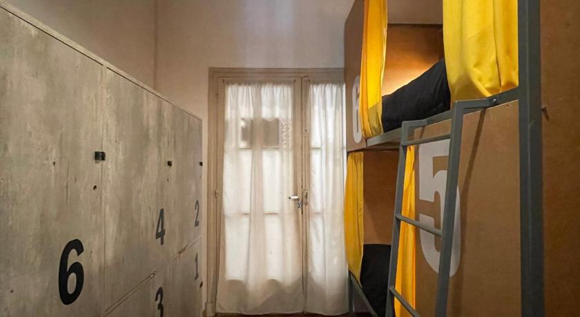 Image of Bed in 4-Bed Mixed Dormitory Room 2