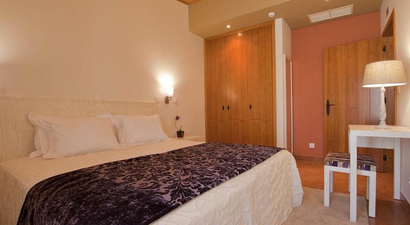 ヴィラ・ヴェーリャ・デ・ロダォン Herdade da Urgueira 4つ星 ゲストハウス スイート