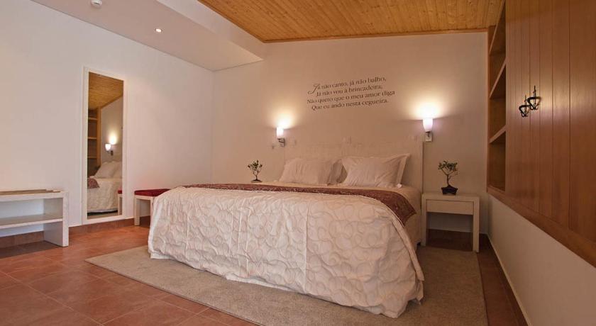 ヴィラ・ヴェーリャ・デ・ロダォン Herdade da Urgueira 4つ星 ゲストハウス プール