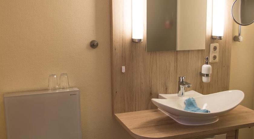 Image of Double Room 12