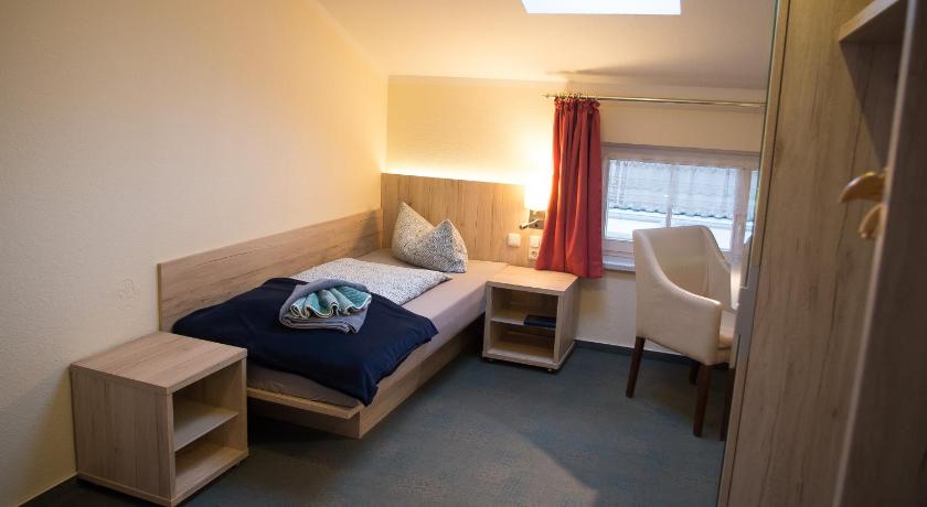 Image of Single Room 5