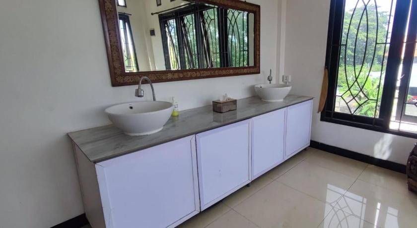 Fora Capsule Hostel Tuban Kuta Bali - image 16