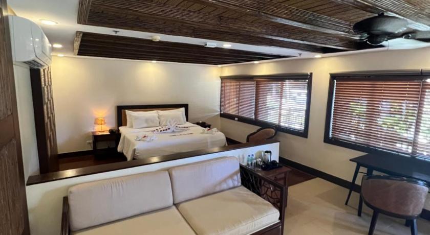 Image of Standard Suite 7