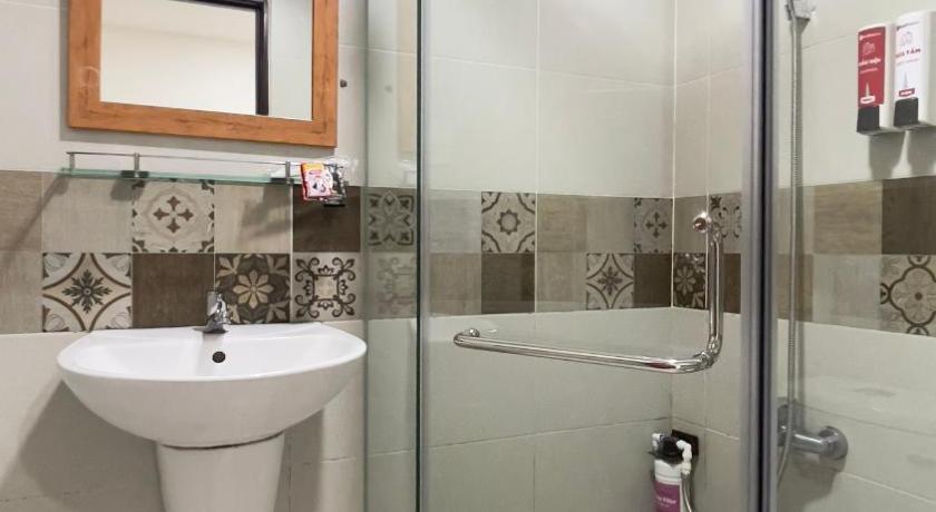 M-H Serviced Apartment - image 12