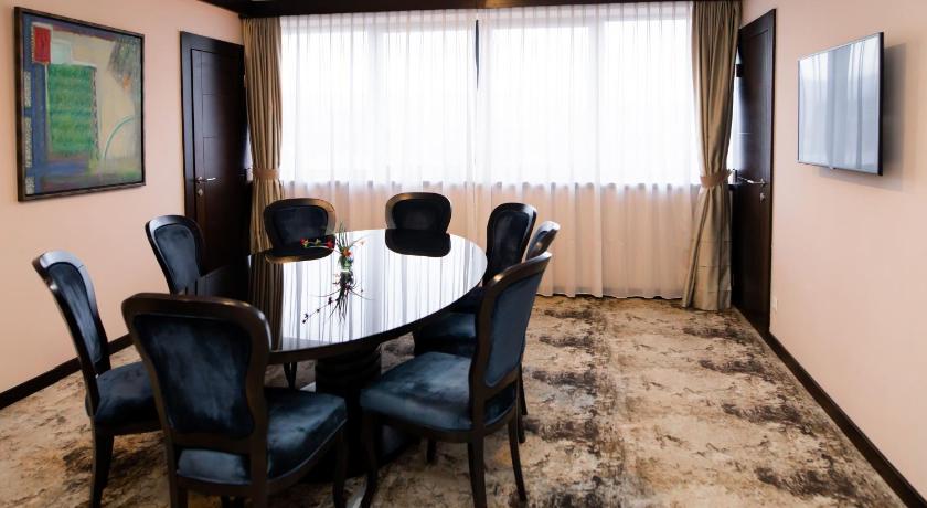 Image of Superior Suite 7