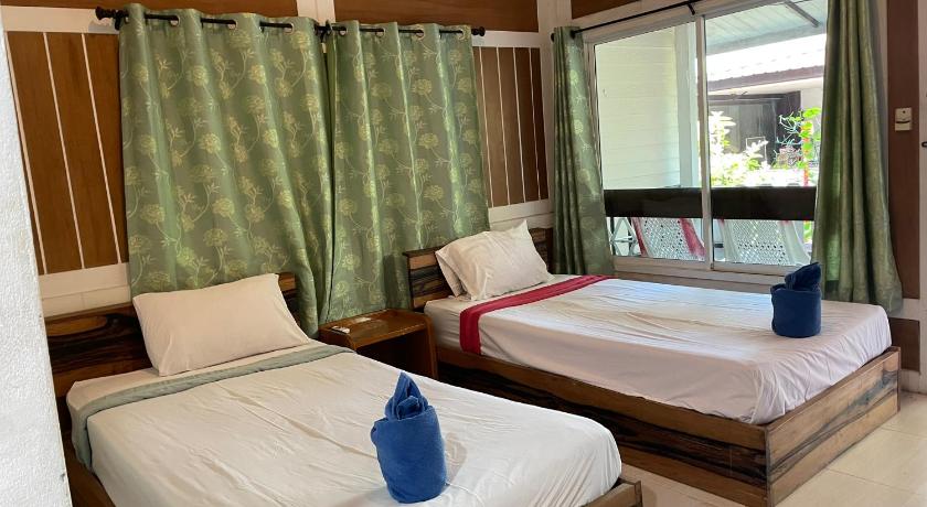 Bild von: Standard Zweibettzimmer mit Balkon (Standard Twin Room with Balcony) 6
