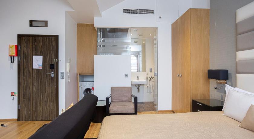 Image of Premium Studio 13