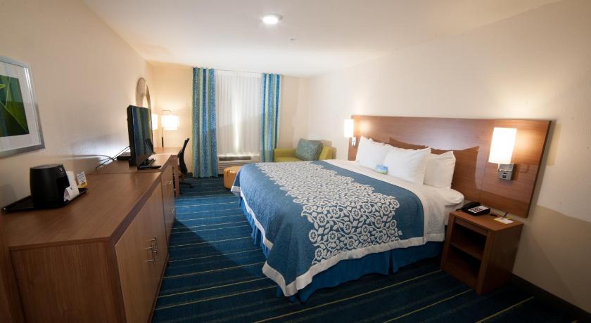 Arya Inn & Suites photo