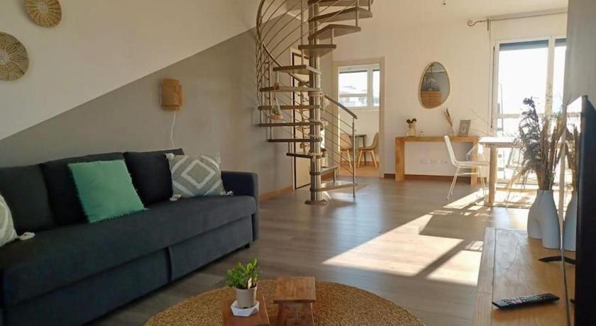 Sui Generis penthouse with terraces