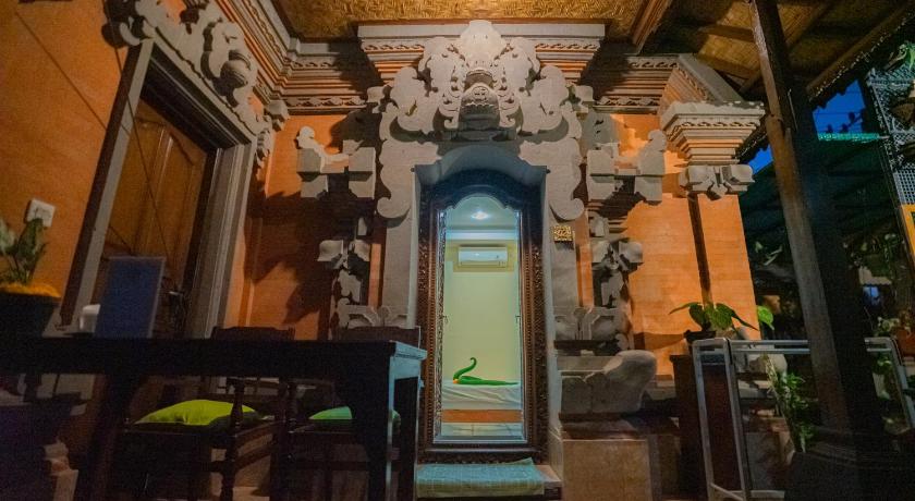 Image of Double Room with Garden View 4