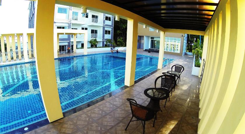 ラヨーン The Contrast i Hotel 4つ星 ホテル 客室