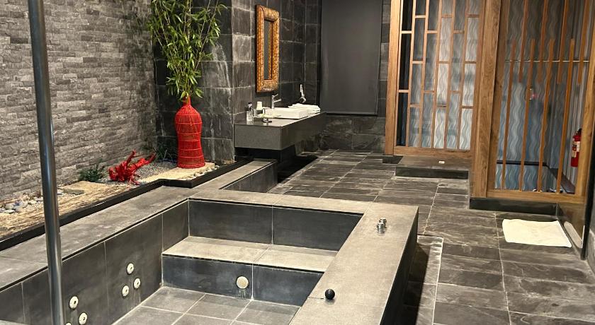 豪華四人房（週五／週六／假日 20:00 後入住） (Deluxe Quadruple Room ( Check in after 20:00 on Friday / Saturday / Holiday))圖片 2