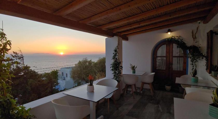 Madalena Hotel - image 12