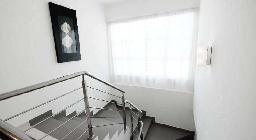 Gambar Banglo Keluarga (Family Bungalow) 8