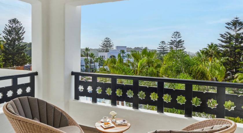 Image of SUPERIOR ROOM, 1 King Size Bed. 1