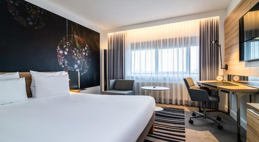 Image of Executive Room With 1 Queen Size Bed 0