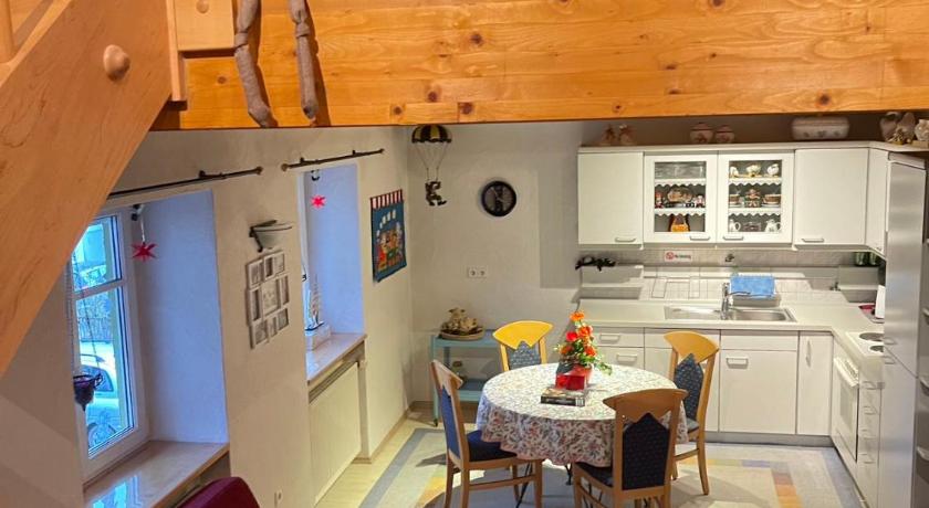 Erlenbach bei Dahn Ferienwohnung Yuan 4-Star Single Room view