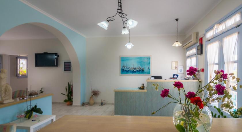 Aeolis Hotel - image 11