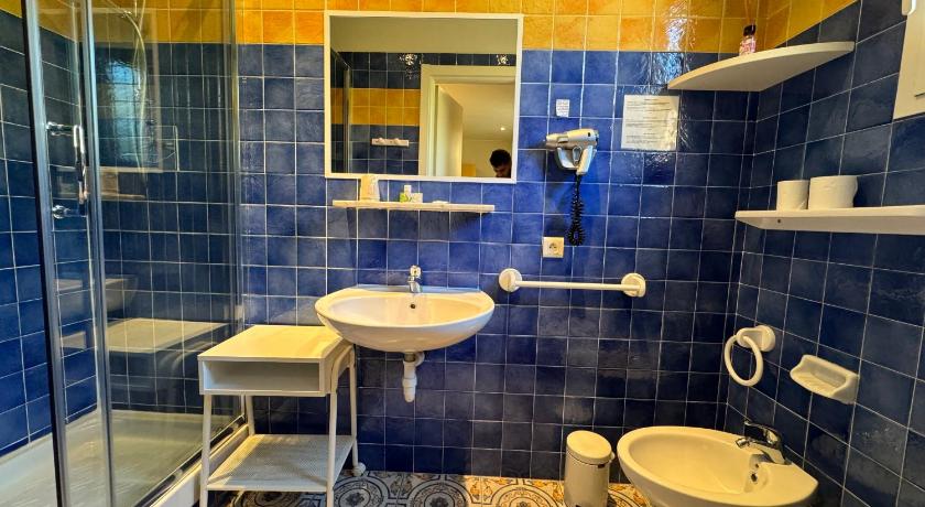 Image of Classic Double Room 8