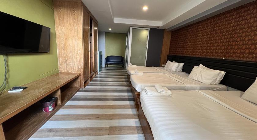 Image of Triple Room 3