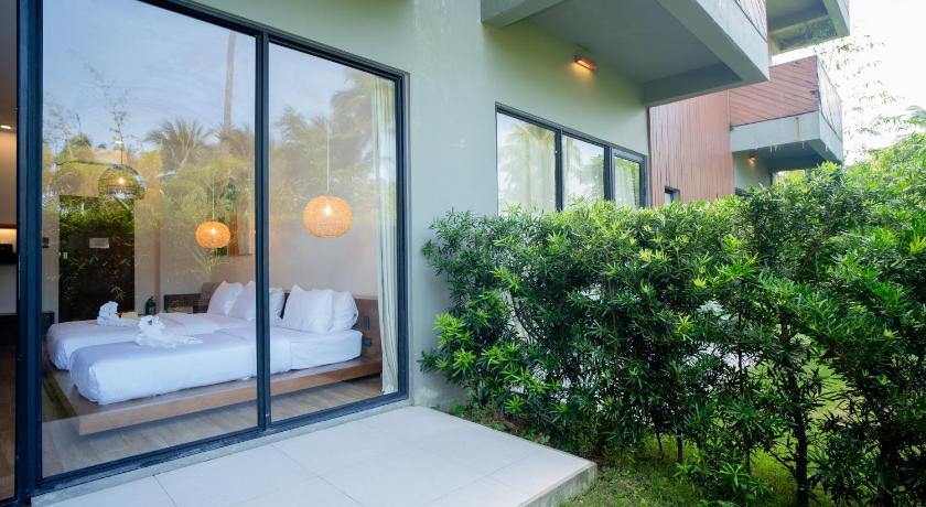 Image of Deluxe Garden View Room 1