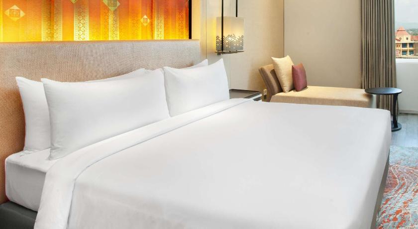 Image of Superior Room 5