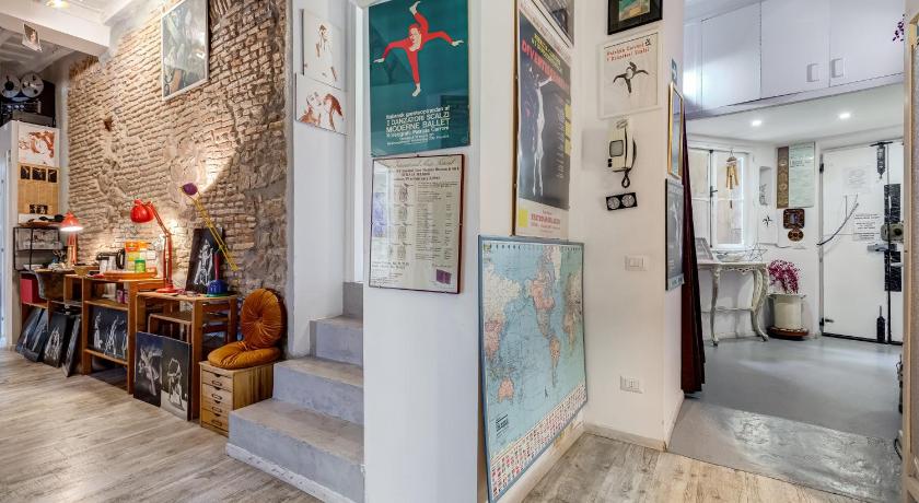 Babuccio Art Suites - image 3
