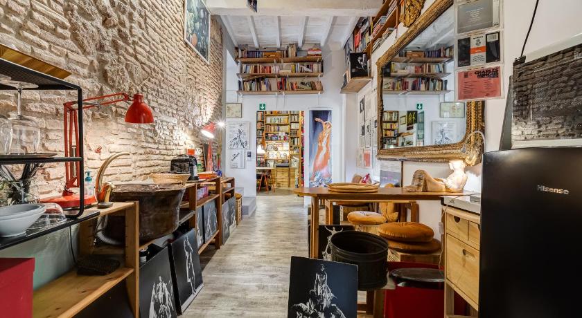 Babuccio Art Suites - image 2