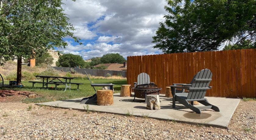 キャノンビル (UT) Bryce Canyon Villas 1つ星 宿泊施設 外観