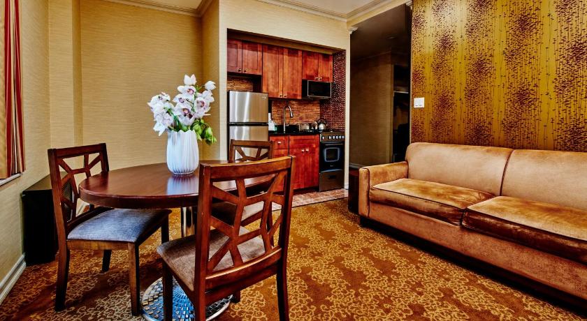 Фото: Апартаменты с 2 спальнями (2-Bedroom Apartment) 4