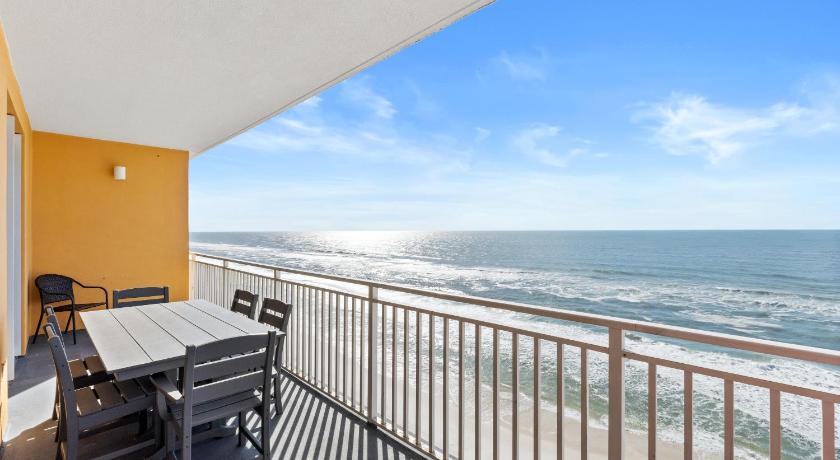 Image of Apartment with Sea View 12