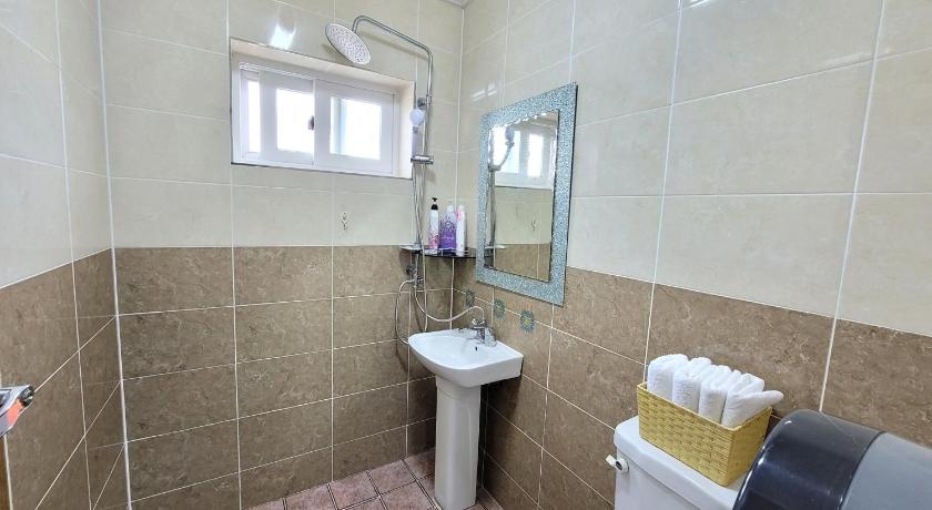 Image of Double Room 16